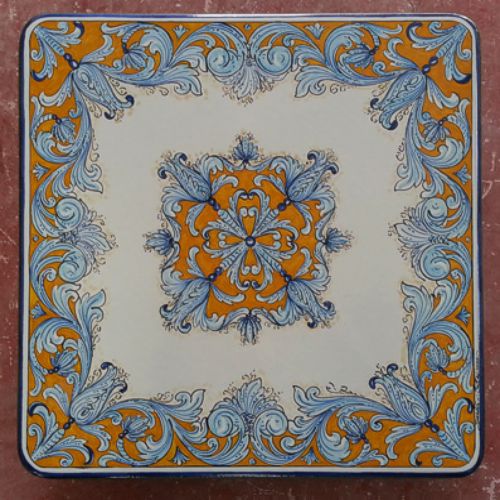 Tavolo quadrato in pietra lavica 70x70 cm. - Barocco arancio