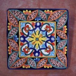 Tavolo quadrato in pietra lavica 70x70 cm. - Etnico 01